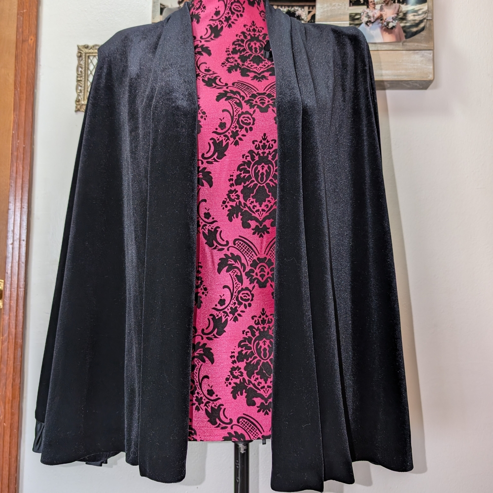 Vintage Patra Black Women's Blazer/Cardigan With Ruffle Sleeve Hem